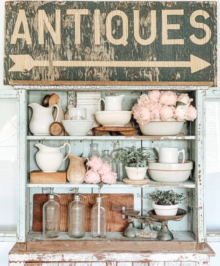 Farmhouse Hutch Revival