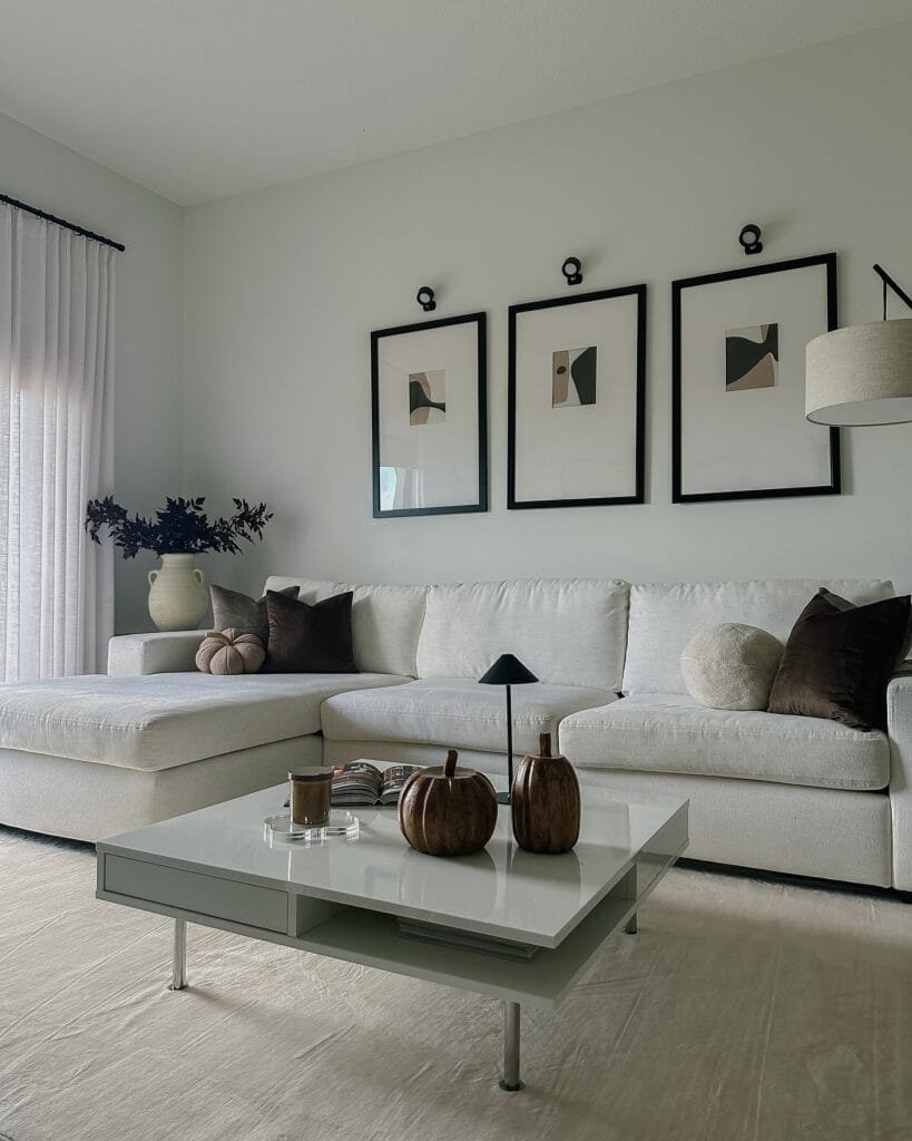 Modern Gallery Living