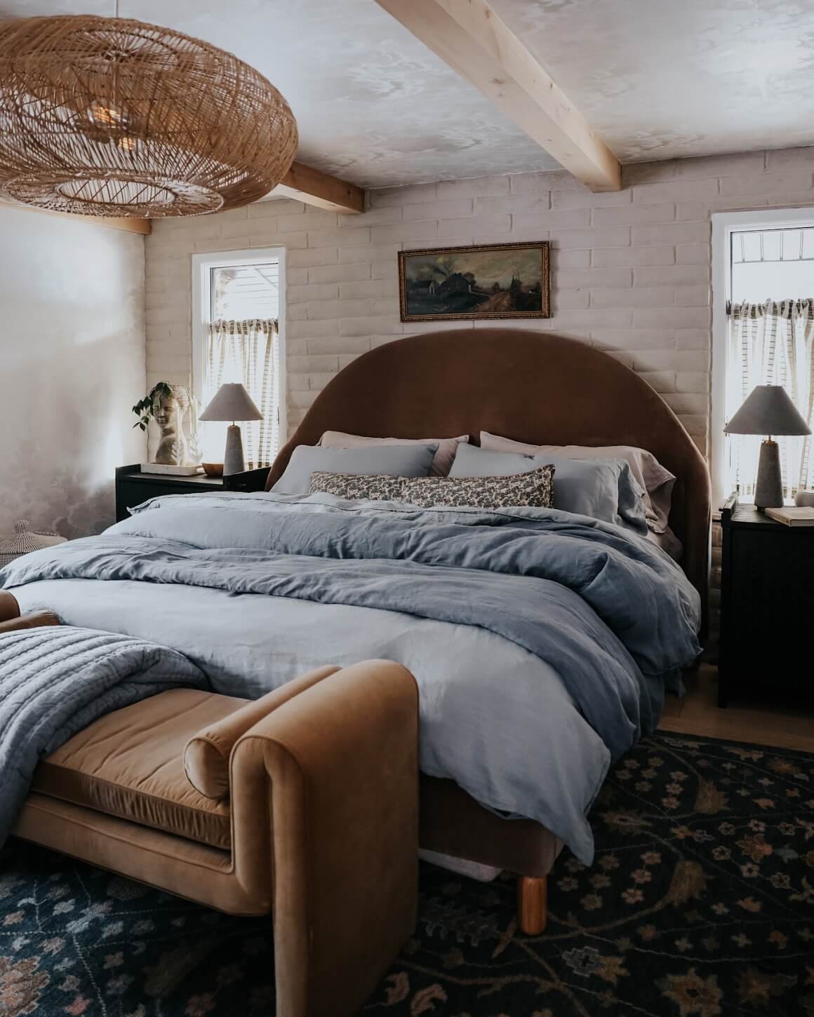 Inviting Lake House Retreat