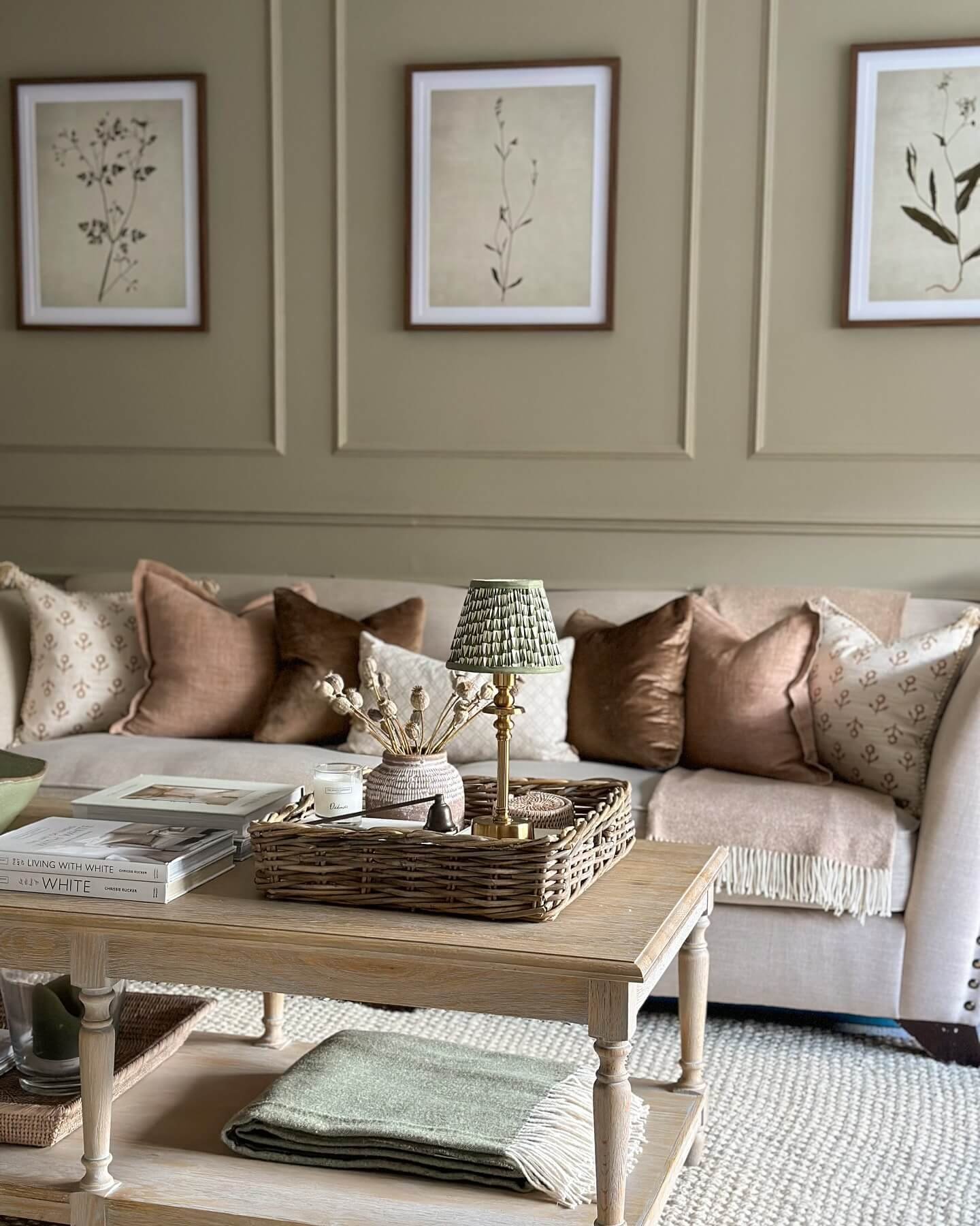 Creating a Cozy Aesthetic with Textures and Nature Elements