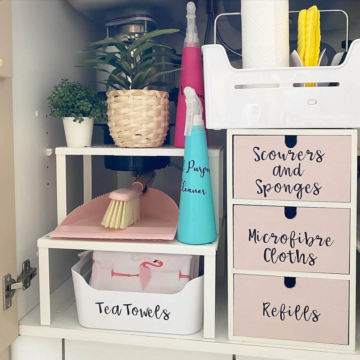 Transforming cluttered spaces into serene organized areas