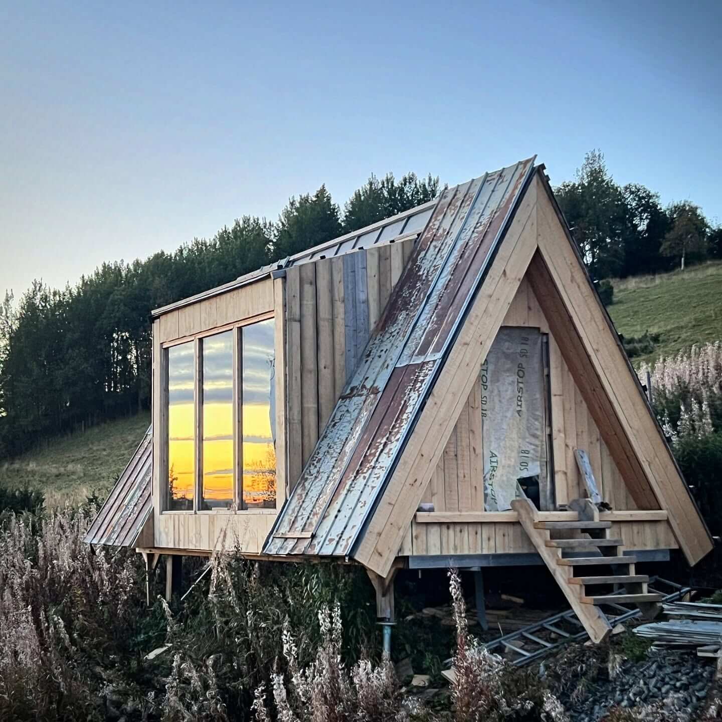 Modern Rustic Cabin Design