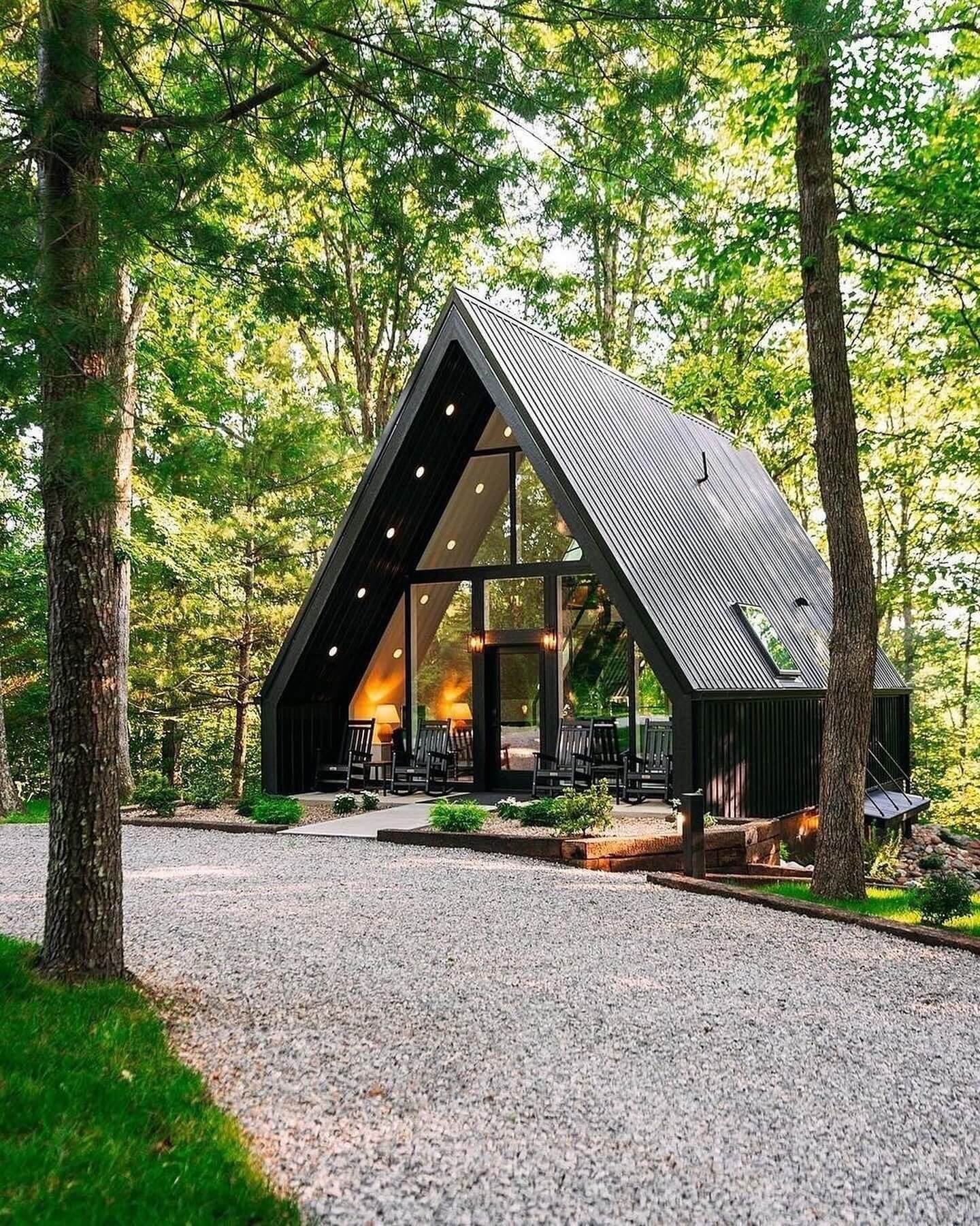 Sleek Cabin Design Elements