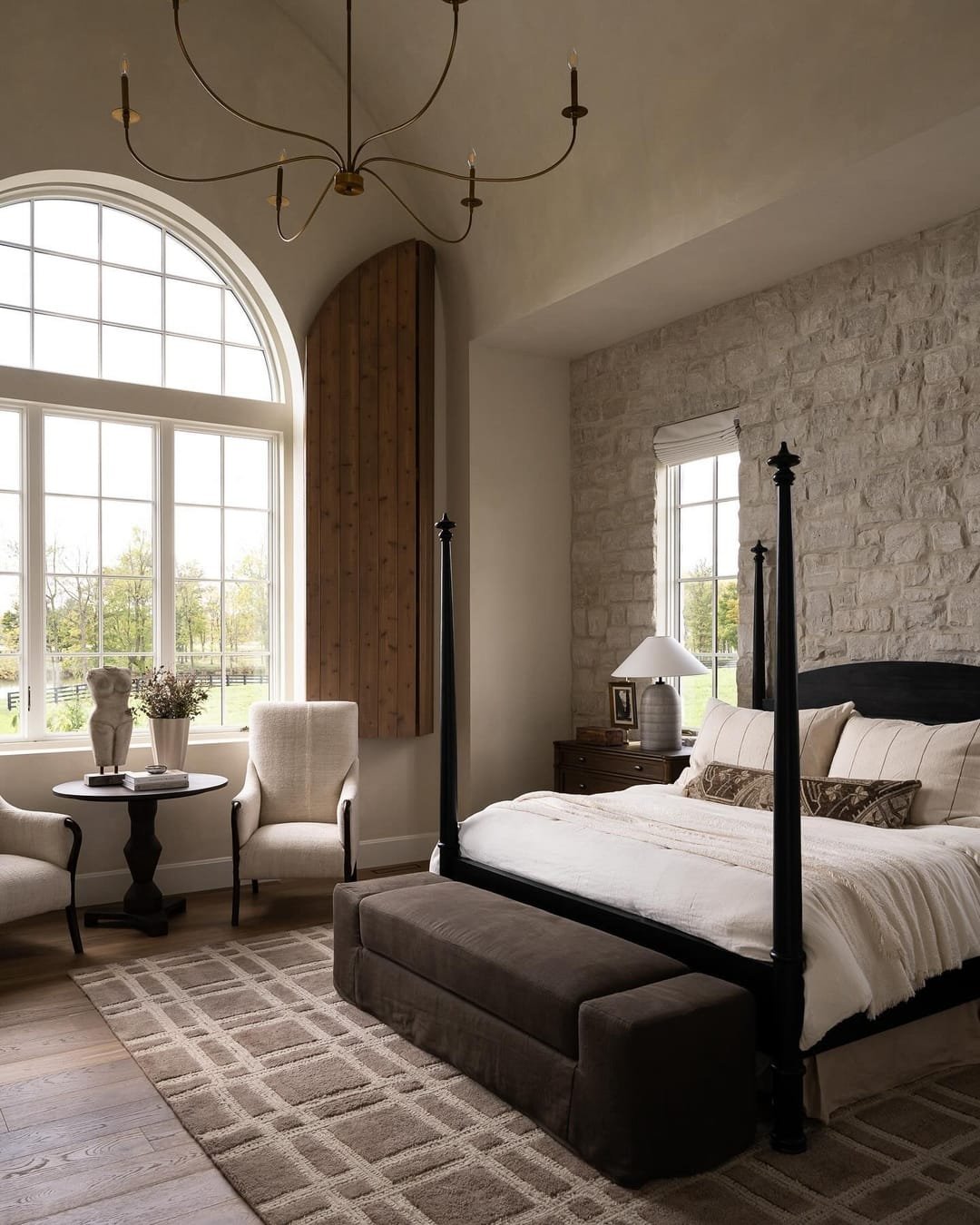 Bold Black Bedroom Elegance