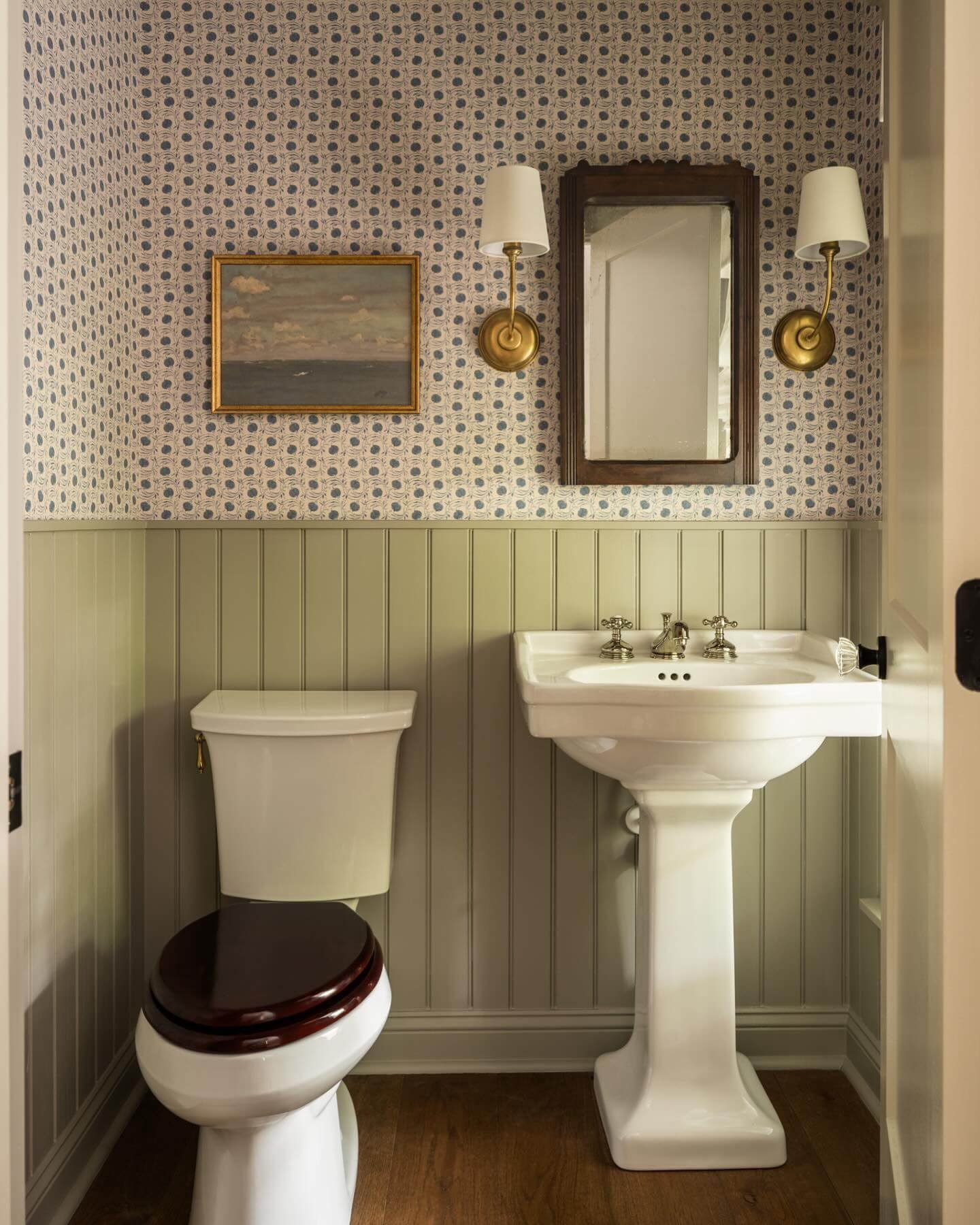 Charming Small Bathroom Designs