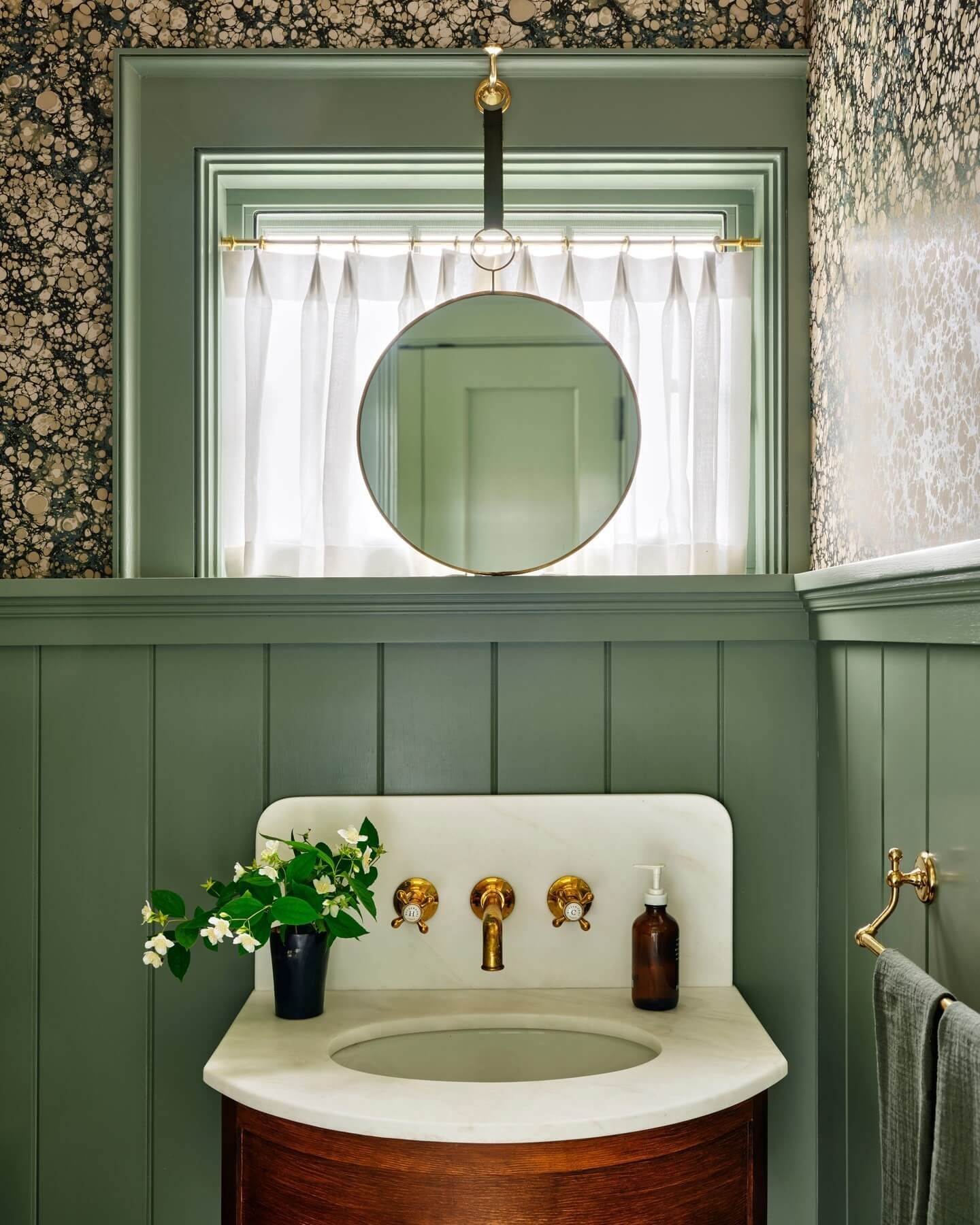 Charming Tiny Powder Rooms