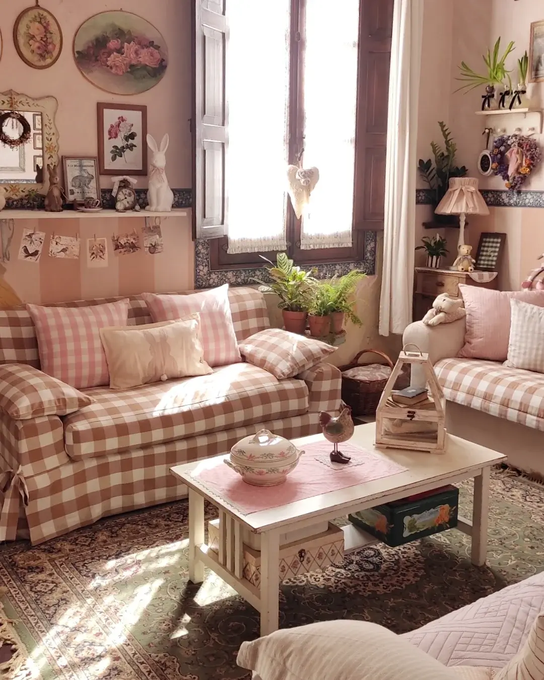 Cozy French Cottage Aesthetics