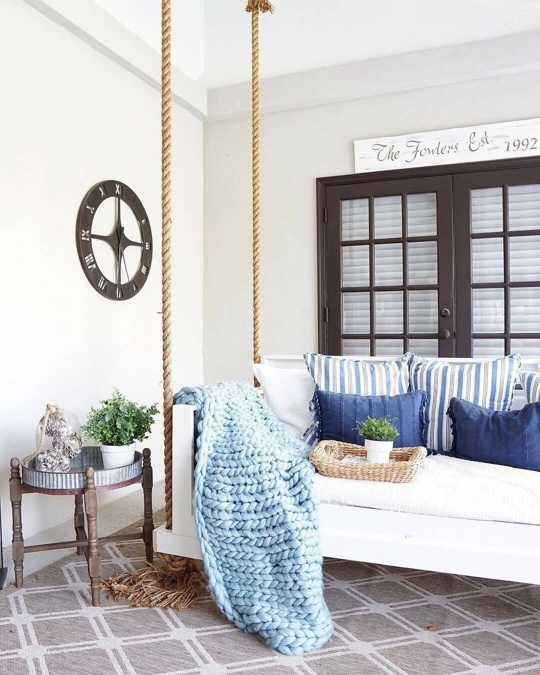 Cozy Porch Swing Features