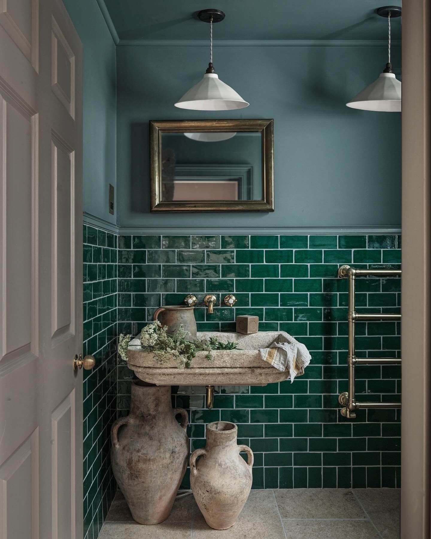 Emerald Green Bathroom Elegance