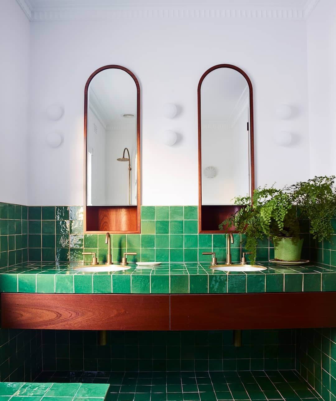 Emerald Green Bathroom Elegance