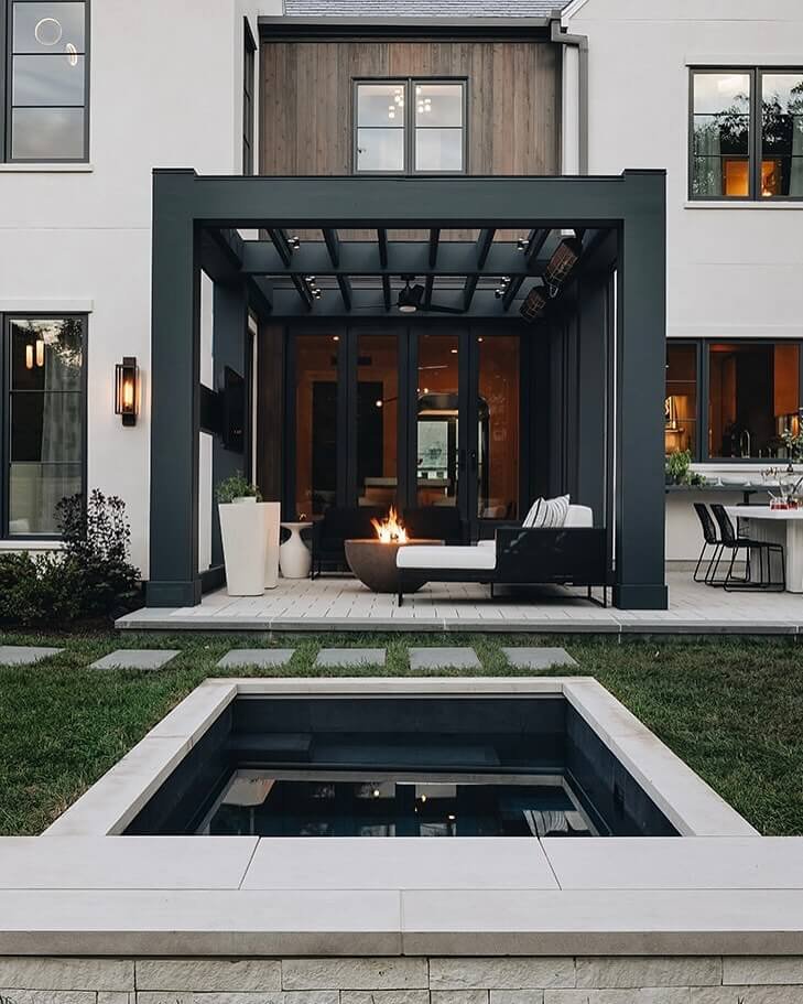 Seamless design with greenery