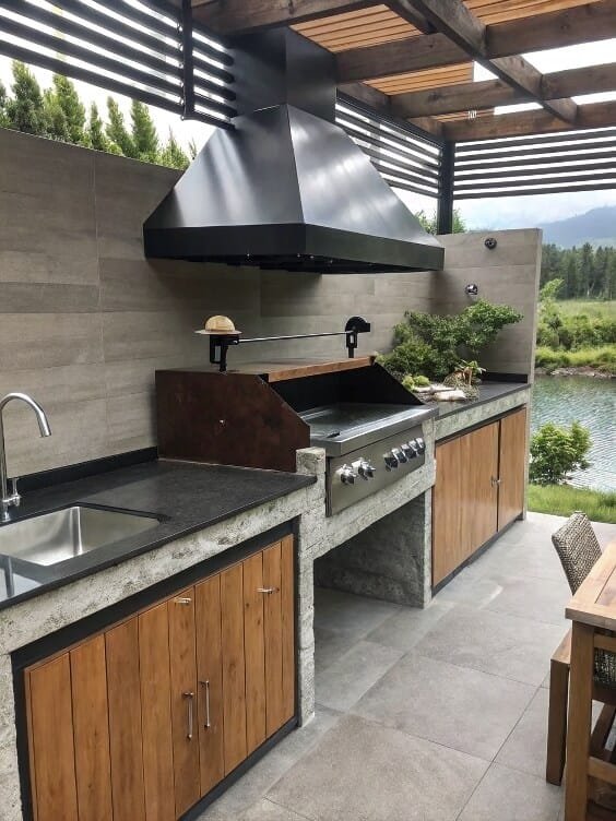 Sleek Modern Design for Grilling
